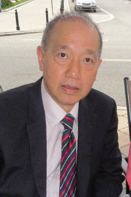 鄺鐵誠教授在舊金山大學管理學院開設「國際市場行銷」課程。(圖:鄺鐵誠提供)