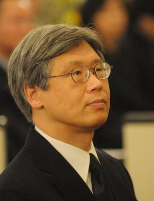 王德威主持追思會。(記者許振輝/攝影)