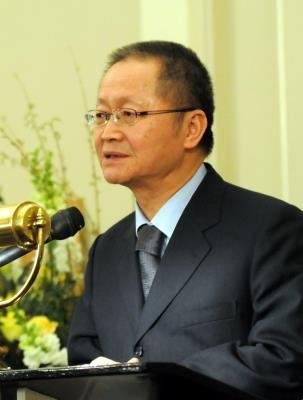 楊仁烽參加追思會並致詞。(記者許振輝/攝影)