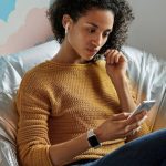 新AirPods來了!多了無線充電盒 +「嘿 Siri」聲控