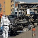 米蘭校車司機劫車縱火 警方驚險救出51學童