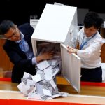 稱香港區議會選舉「悲壯」 王丹:我高興又難過