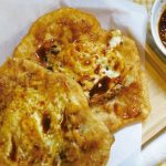 我愛一個人煮/炸蛋蔥油餅與生煎包