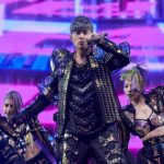 新冠肺炎侵襲全球 周杰倫巡演又喊卡