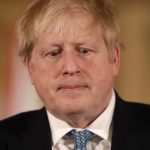 英國首相官邸:強生還在加護病房 但治療後已見起色