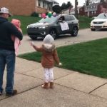 新州小鎮居家避疫 禁車隊遊街開派對