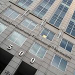 病毒溫床?ICE拘留所被爆「擁擠不堪」 半數收容人染疫