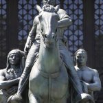 反種族歧視浪潮下 老羅斯福雕像也落難、川普火
