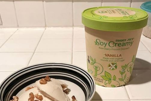 豆奶冰淇淋標榜健康無負擔。(取自推特)