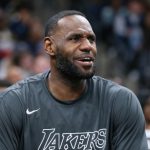 NBA/馬霍姆斯簽5億元肥約 詹姆斯:借我5塊用用
